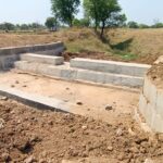 *12 लाख के चेकडेम निर्माण में गुणवत्ताहीन सामग्री का उपयोग, ग्रामीणों ने लगाया आरोप*