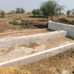 भाटकुंडेरा में 19 लाख के चेकडेम निर्माण पर उठे सवाल, जल्दबाजी में बनाई सूचना पटल