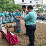 SRPS में मां सरस्वती की पूजा एवं छात्रों का तिलक लगाकर हर्षोल्लास से मनाया गया शाला प्रवेश उत्सव